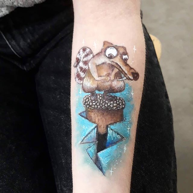 dessin ecureil sur coprs